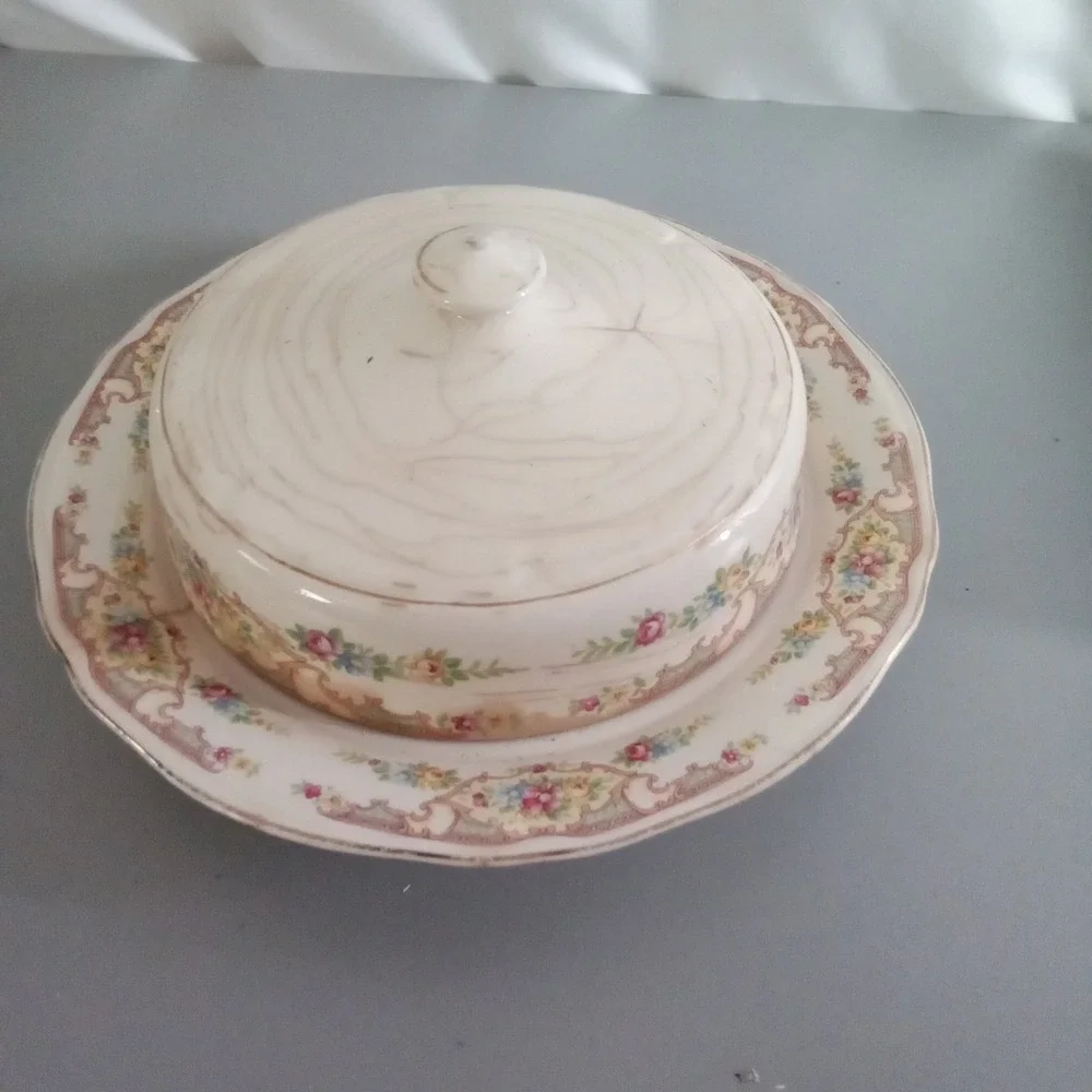 Antique Floral Ceramic Cheese Butter Dish Dome Lid Scalloped Gold Trim Shabby